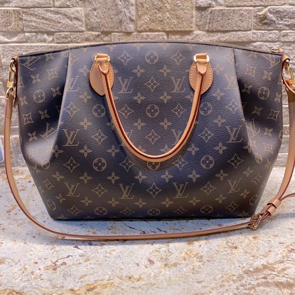 Authentic Tureen GM Louis Vuitton Bag-Like NEW!